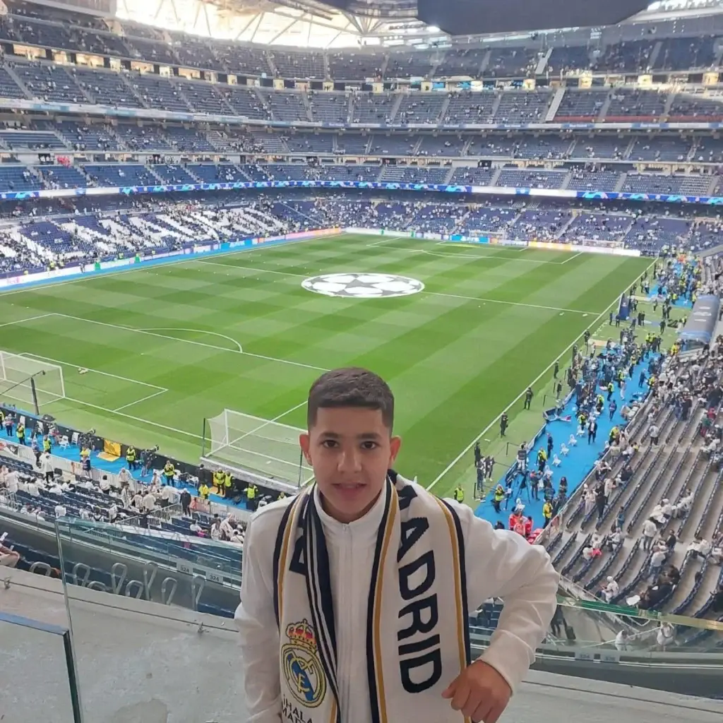 WhatsApp Image 2024-06-04 at 15.15.46 (24)